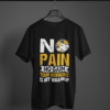 black color no pain no gain graphic tee on a hanger